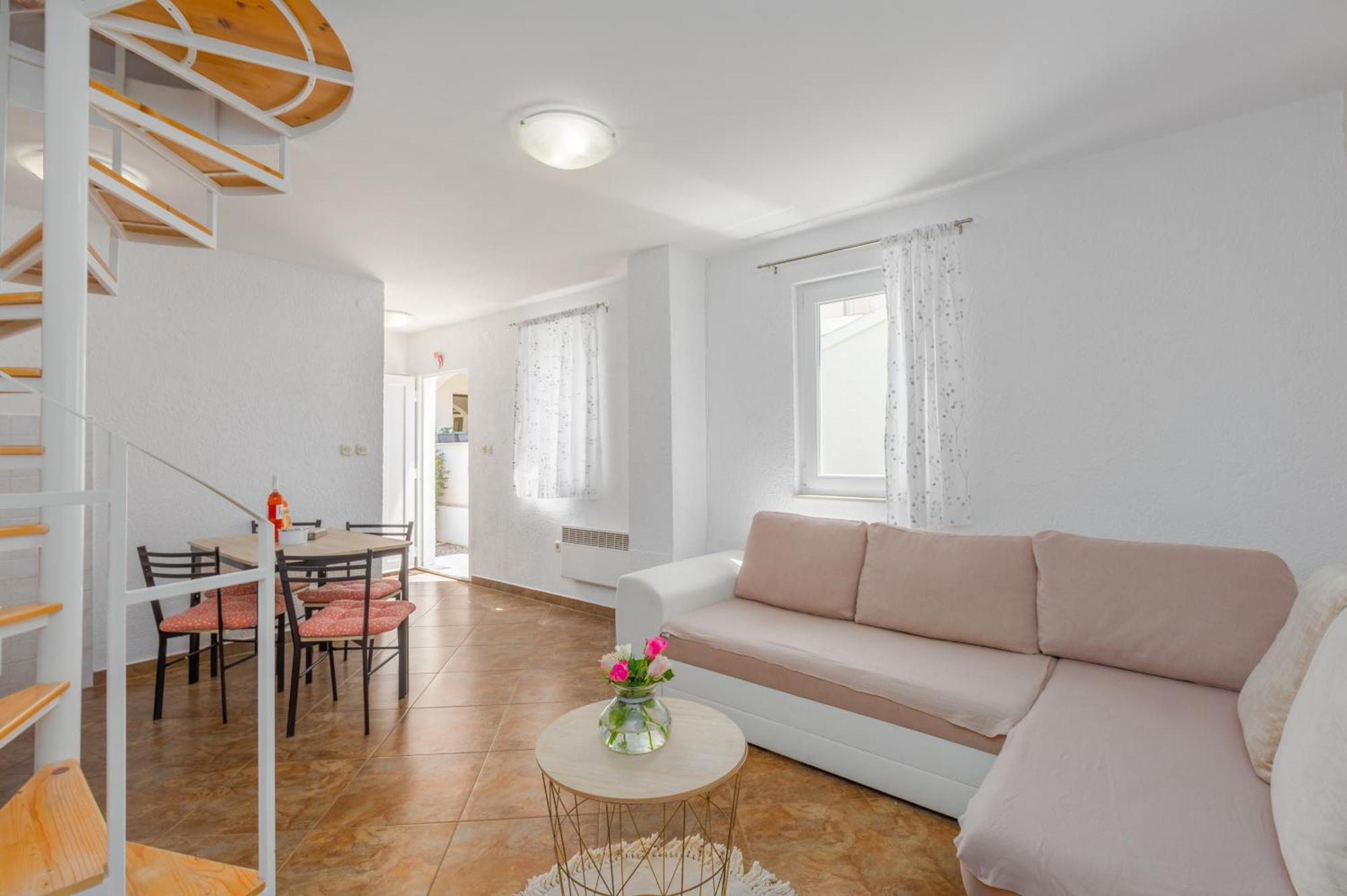 Apartment Leni Near Beach Porec Esterno foto